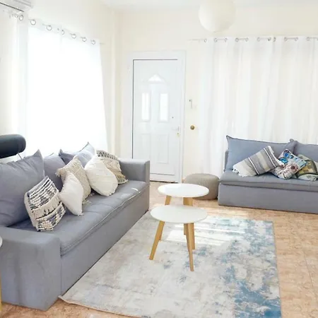 Melanos 2 Bdrm Townhouse With Private Pool * Klorakas