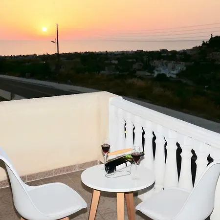 Melanos 2 Bdrm Townhouse With Private Pool Сasa de vacaciones *