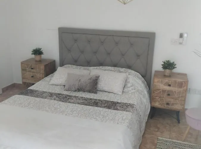 Melanos 2 Bdrm Townhouse With Private Pool * Klorakas