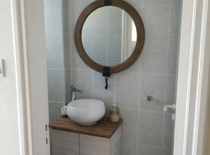 Melanos 2 Bdrm Townhouse With Private Pool